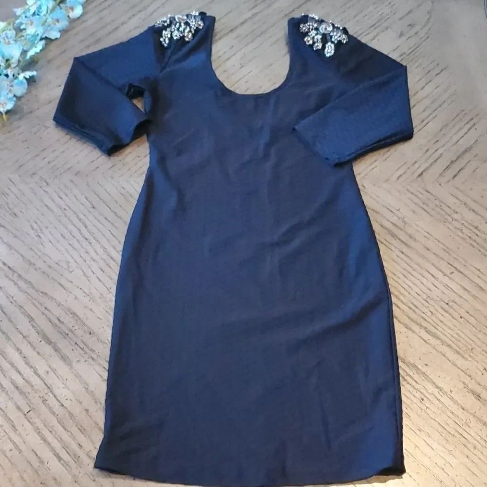 Black evening dress size small.